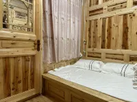 Zhaxi Yangzong Homestay