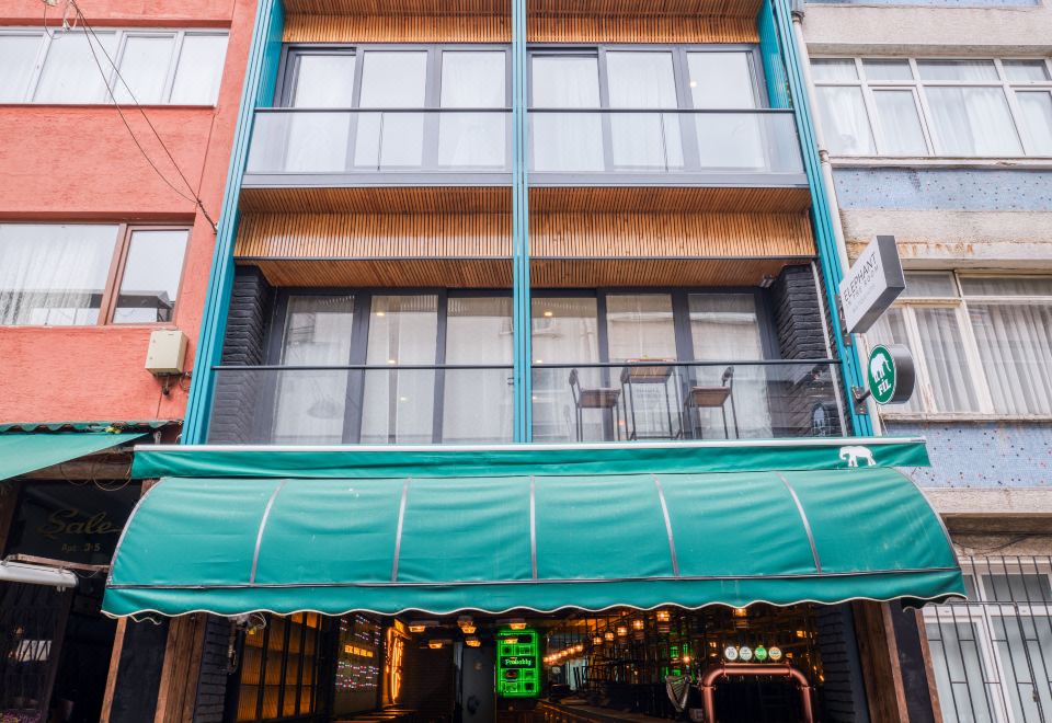 카디코이 불 호텔