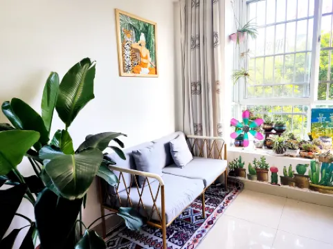 Meet April Youth Hostel