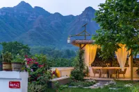 Floral Hotel·South Yuwu hotel (Yesanpo Bailixia scenic spot store) - 3 ดาว