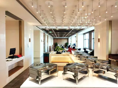 NANSHAN HOTEL Отели рядом с достопримечательностью «Jilin University Nanling Campus»