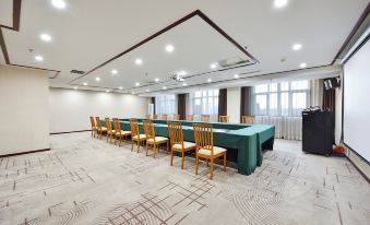HongYi Bayshore Hotel