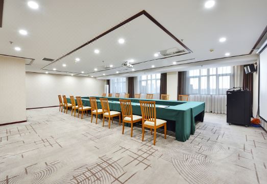 호텔 식당 모습