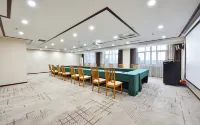 HongYi Bayshore Hotel Hôtels à : Shenyang