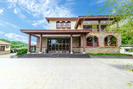 Yiban Art Youth Nomadic Community Homestay