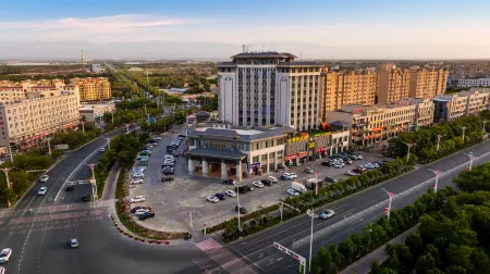 Toksun  Crystal Hotel