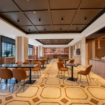 Red House Joy Hotel Отели в г. Чусион