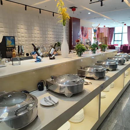 Jiangwan Four Seasons Art Movie Hotel (Ningguo Wannan Chuan-Zang Line)