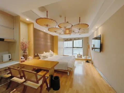 Weisi Design Hotel Apartment (Xi'an Bell Tower Yongningmen Subway Station) Hotels in 