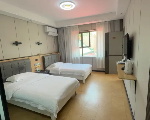 Qiyunguan B&B Ξενοδοχεία στην πόλη Γινινγκ