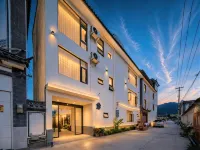 Hanying Yangshe·Sen Oxygen | Designer Smart Scenic Suites (Dali Erhai Ecological Corridor Branch) Hotels in Lower Section of Erhai Ecological Corridor