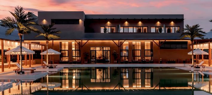 Xingyang Valley Hot Springs Luxury Tent Hotel โรงแรมในเอ๋อหยวน