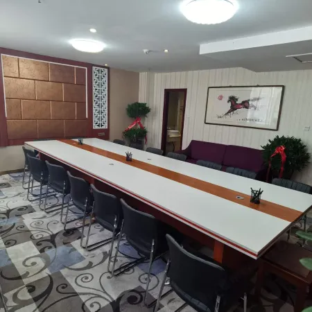 Manas Wanbang Business Hotel