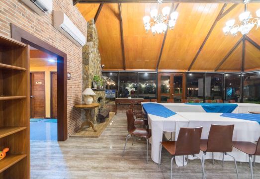 2. 레드도어즈 플러..