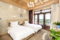 Wanting Deep Breath Hotel