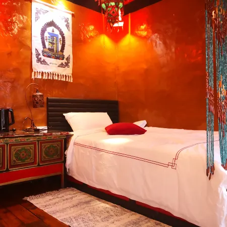 Qiongjila Inn, Lhasa