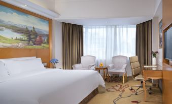 Vienna international hotel (zhuhai lovers middle road haibin store)