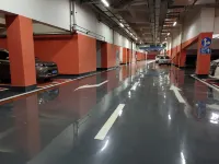 Boman Hotel - parking