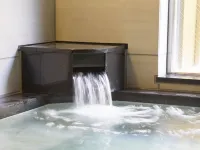 Urban Hotel Kyoto Nijo Premium Hotel berhampiran Istana Nijo