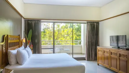 Loei Palace Hotel Отели в г. Лёй