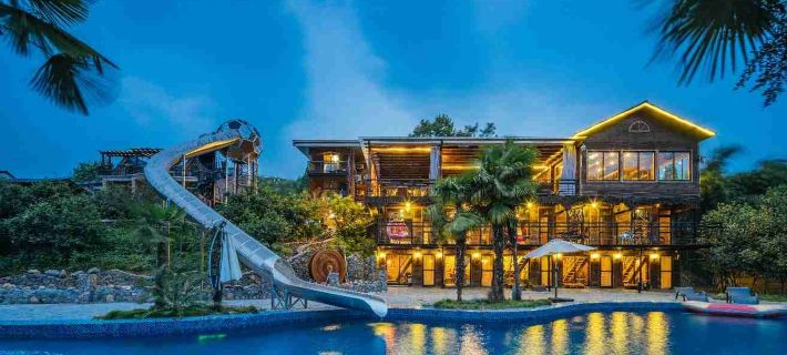 Moganshan Xiaoyao Resort Hotel di Deqing
