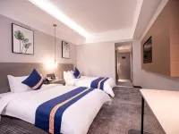 Xiyue Hotel (Zhengzhou Fushou Street Railway Station) Hotels near Zhengzhou Erqi Memorial Hall