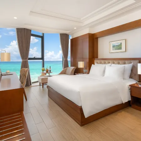 Paris Deli Danang Beach Hotel