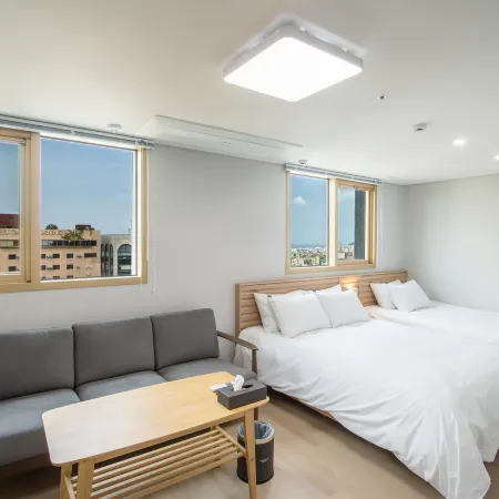 Jeju Centralpark Residence Отели рядом с достопримечательностью «Парк Самда»