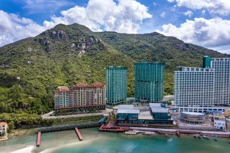 Ramada by Wyndham Huizhou Xunliao Bay Отели рядом с достопримечательностью «Jinyintan Beach»