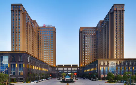 Millennium Hotel Fuqing Отели рядом с достопримечательностью «Fujian Technological Normal University (Shizhushan Campus)»