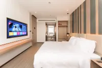 CHAMJOY Hotel (Huzhou Nantaihu Kejichuangxin Zhongxin) Hotels near Xiandingsi