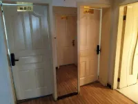 Yuyu Homestay (Luoyang Old Town Cross Street Night Market)