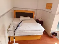 Longxing Hotel (Baozhu Middle Road)