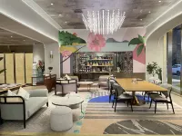 Mercure Wuxi Jiangnan University Hotels near Three Kingdoms City