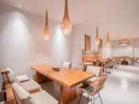18 Degrees Smart Hotel(Kunming Vanke Charming City Guangwei Metro Station) Hotels in Kunming