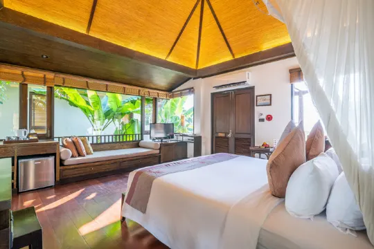 ดีลักซ์ค็อทเทจฮิลไซด์