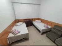 Huan County Wenyuge Guesthouse