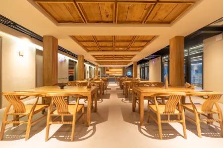 Yunshu Shanju Homestay Отели рядом с достопримечательностью «Wangxiangyan»