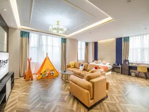 Yunli Impression Hotel
