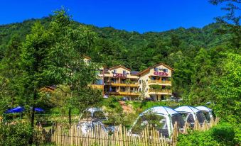 Simianshan Biyuntian B&B