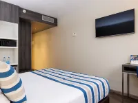 Hotel Ronda Lesseps โรงแรมใกล้ปาร์ค กูเอล