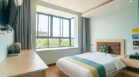 Mianzhu Yiya Courtyard Hotel(MianzhuCentral Square, Municipal People's HospitaBranch) - Pet friendly