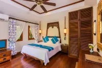 Anavana Beach Resort (Formerly Poppies Samui)