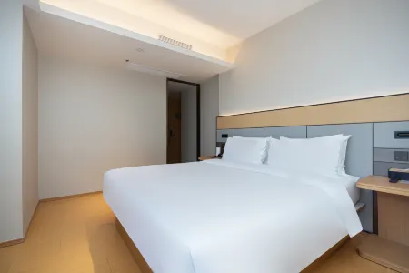 JI Hotel (Shanghai Yan'an Road)