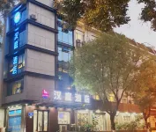 HanTing Hotel (Jinan Licheng District Government Impression City) Hotels near Inzone Shopping Mall