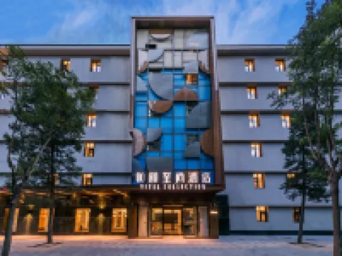 Yitel Hotel Hotels near Chongwen Elementary School