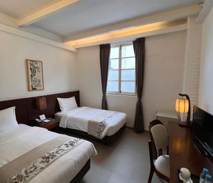 2. 헤리티지 로지 ..