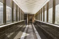Meridian Hotel & Banquet Hotels in Сурат
