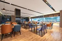 Fuyue Theme Hotel (Jinan Tangye Outlet Store - Original Yishang Hotel)
