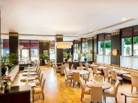 Relais Spa Chessy Val d'Europe Hotels in Chessy